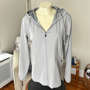 Vuori Outdoor Trainer Shell Gray Full Zip Hooded Jacket